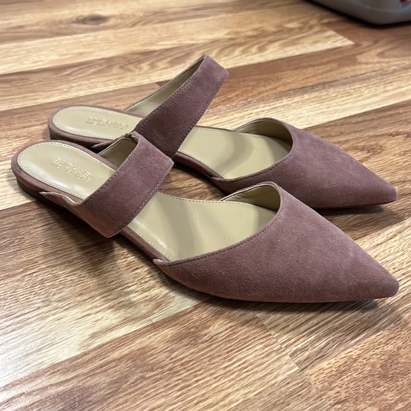 💫Like New💫 Michael Kors Pointed Toe Slip-on Flats - 7.5 - Picture 4 of 6